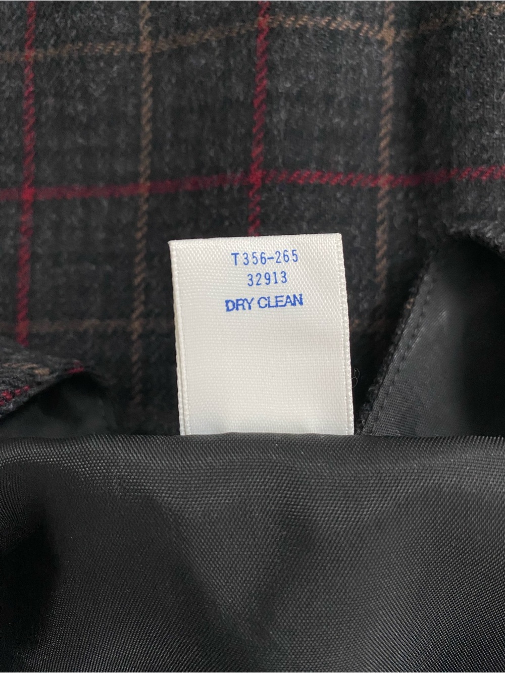 Pendleton Vintage Virgin Wool Plaid Vest Waistcoat | Gray/Multicolor - Picture 13 of 15